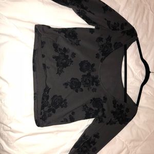 American Eagle long sleeve crop top